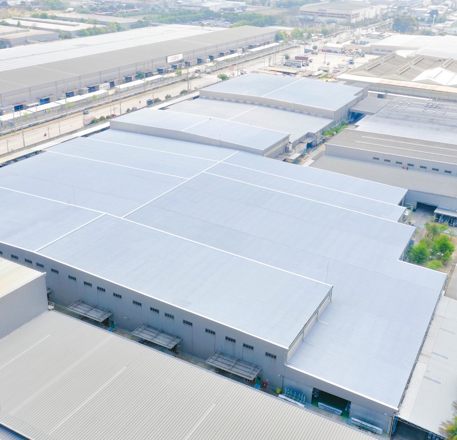 โรงงาน TOSTEM  THAI CO.,LTD