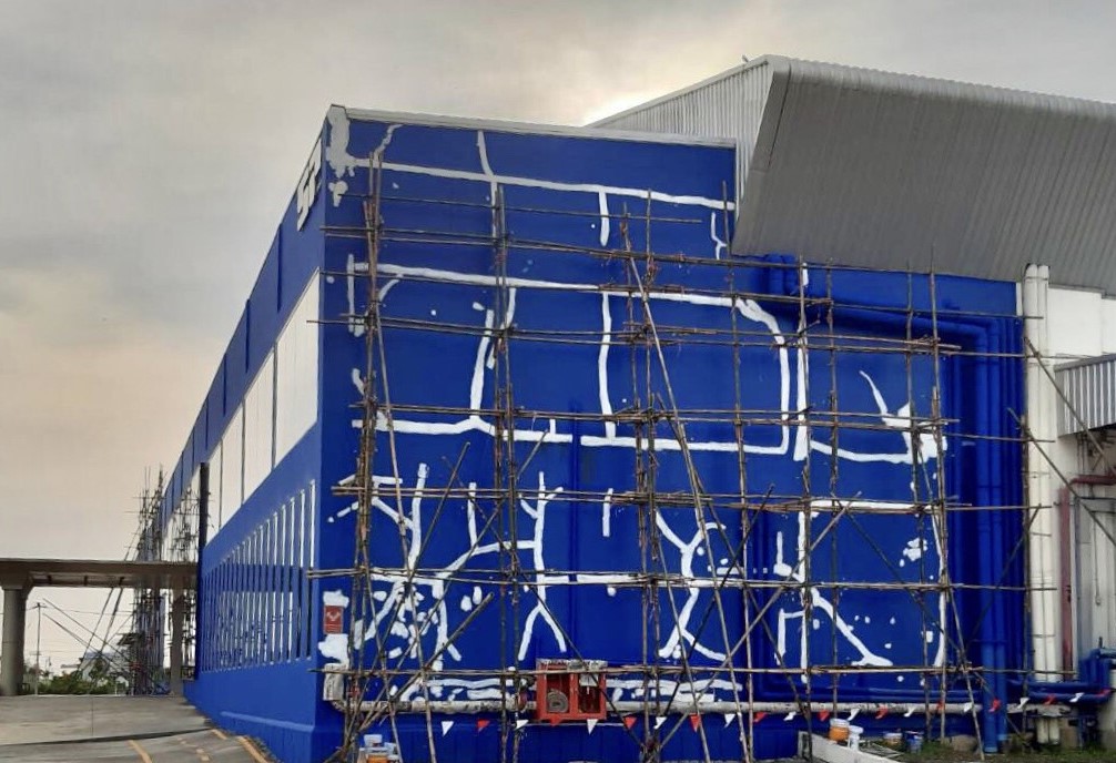 งานซ่อมรั่วซึมซ่อมแซมรอยร้าวและทาสีใหม่