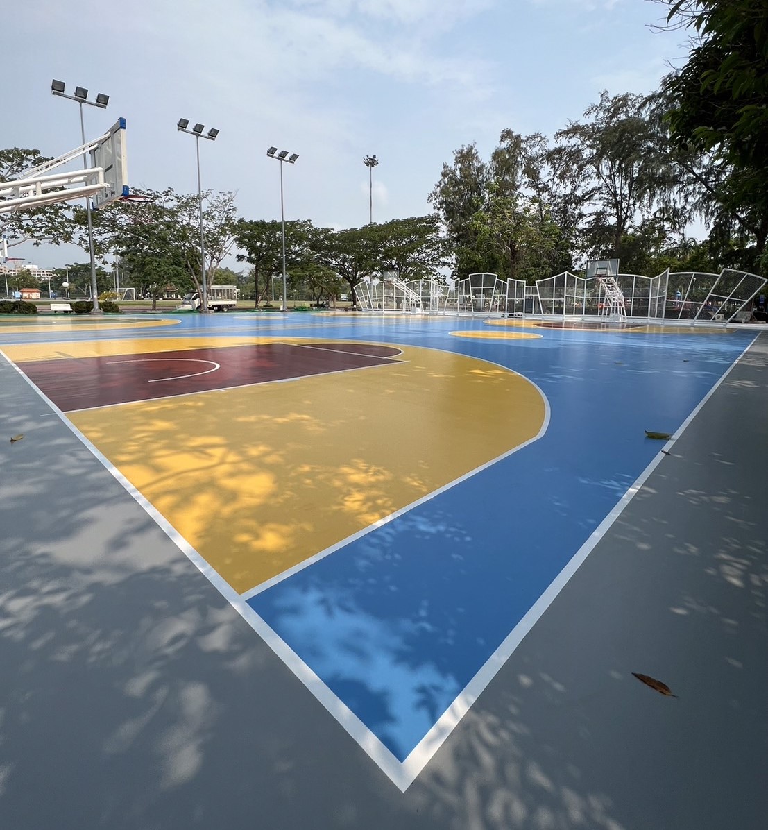 งานทำพื้นสนามกีฬา